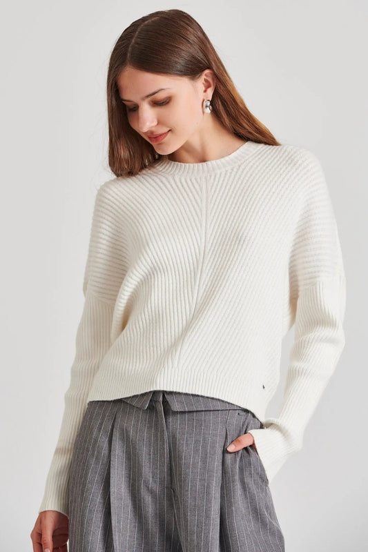 KNITTED TOP NECK