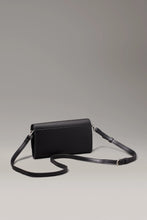 Load image into Gallery viewer, SCULPTED LONG STRAP BAG