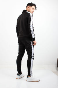 CORE TRACKPANTS