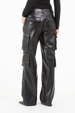 Load image into Gallery viewer, CARGO KORI TROUSER LEATHER