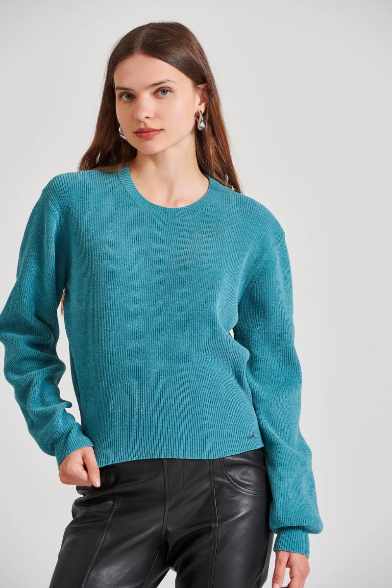 KNITTED TOP HIGH NECK