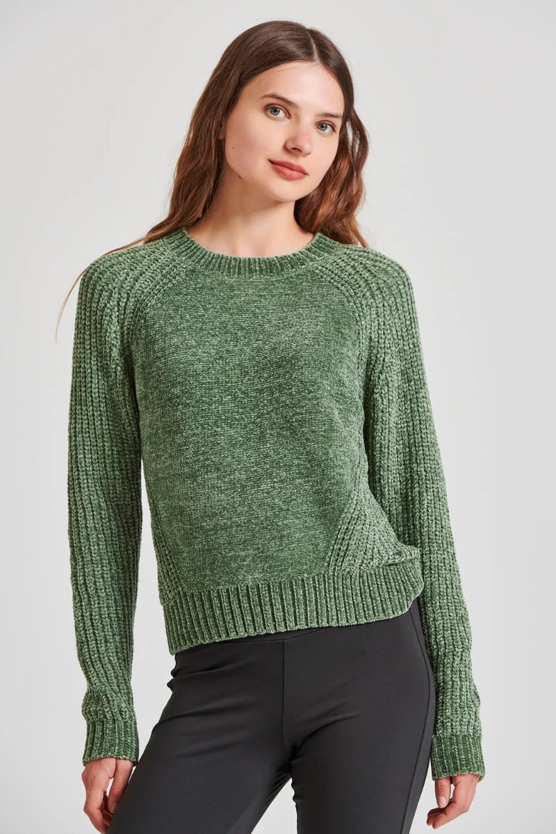 KNITTED TOP NECK