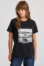 Load image into Gallery viewer, T-SHIRT KM WITH PRINT