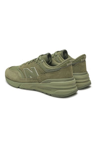 NEW BALANCE CLASSICS SNEAKERS