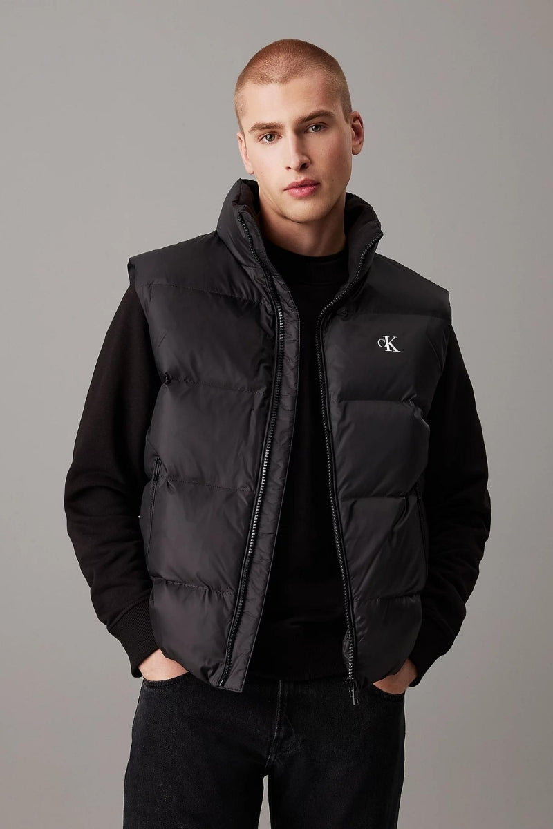 ESSENTIALS DOWN VEST