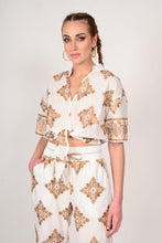 Load image into Gallery viewer, KARSANIKO EMBROIDERY BLOUSE