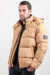 ESSENTIALS DOWN JACKET