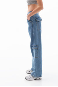 AALLYAH LOW RISE STRAIGHT LEG CARGO JEANS