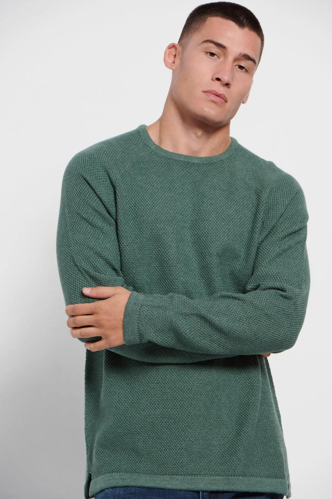 KNITTED TOP NECK