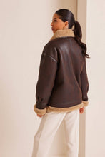 Load image into Gallery viewer, ERIETTA SHEEPSKIN P-24-06-01