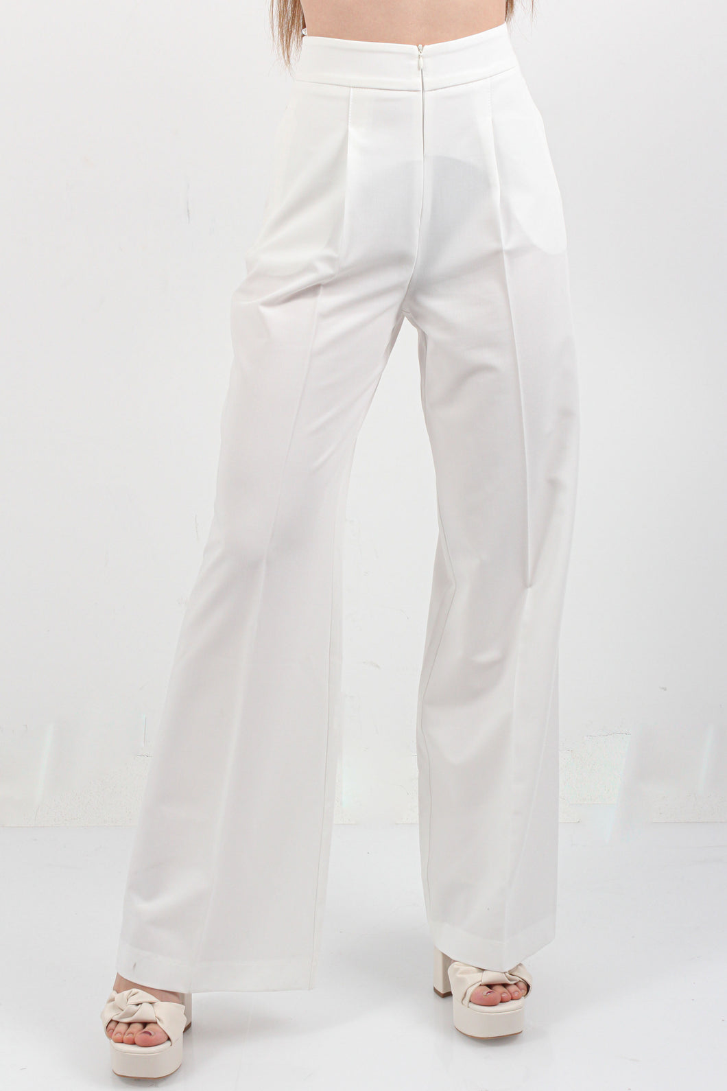 PANTS WITH PLEATS TR